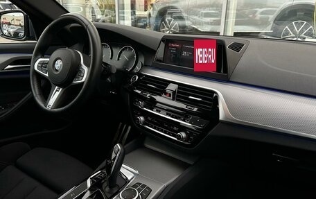 BMW 5 серия, 2019 год, 4 789 000 рублей, 13 фотография