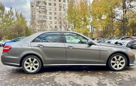 Mercedes-Benz E-Класс, 2009 год, 1 300 000 рублей, 4 фотография