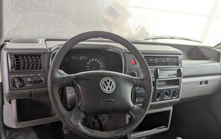 Volkswagen Transporter T4, 2002 год, 350 000 рублей, 3 фотография