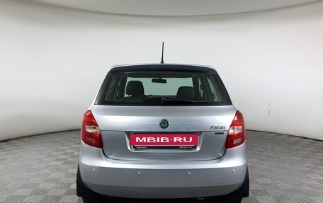 Skoda Fabia II, 2012 год, 700 000 рублей, 6 фотография