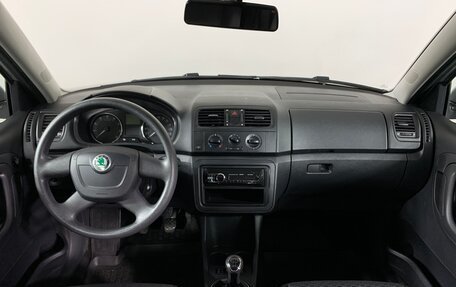 Skoda Fabia II, 2012 год, 700 000 рублей, 13 фотография