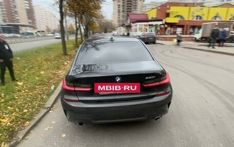 BMW 3 серия, 2019 год, 3 100 000 рублей, 2 фотография