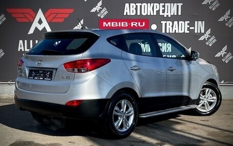 Hyundai ix35 I рестайлинг, 2013 год, 1 450 000 рублей, 10 фотография