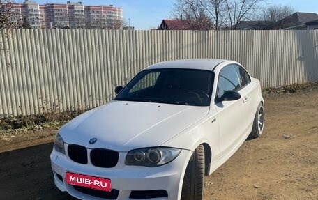 BMW 1 серия, 2008 год, 1 770 000 рублей, 1 фотография