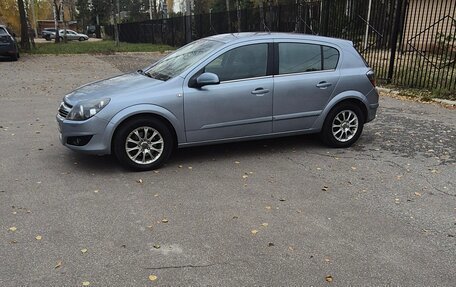 Opel Astra H, 2008 год, 570 000 рублей, 2 фотография