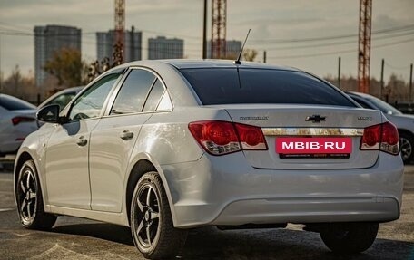 Chevrolet Cruze II, 2013 год, 850 000 рублей, 5 фотография