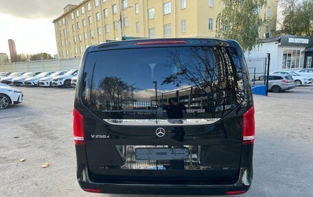 Mercedes-Benz V-Класс, 2018 год, 5 199 000 рублей, 5 фотография