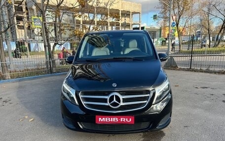 Mercedes-Benz V-Класс, 2018 год, 5 199 000 рублей, 1 фотография