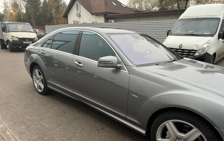 Mercedes-Benz S-Класс, 2011 год, 2 800 000 рублей, 23 фотография