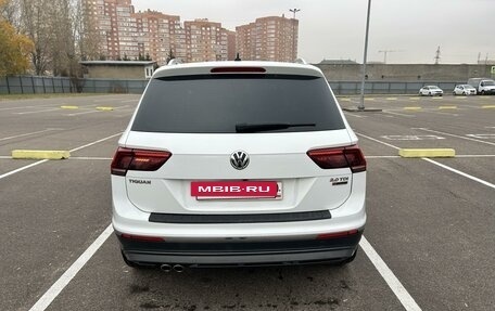 Volkswagen Tiguan II, 2017 год, 3 350 000 рублей, 6 фотография