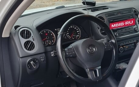 Volkswagen Tiguan I, 2014 год, 1 900 000 рублей, 10 фотография