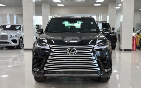 Lexus LX, 2024 год, 18 000 000 рублей, 16 фотография