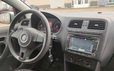 Volkswagen Polo VI (EU Market), 2012 год, 815 000 рублей, 4 фотография