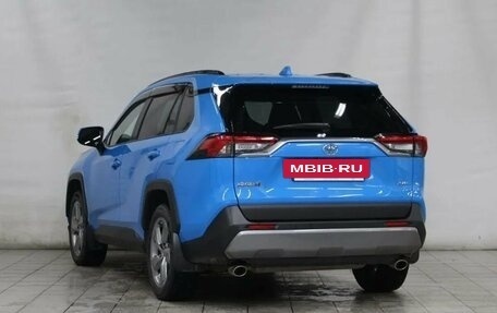 Toyota RAV4, 2021 год, 4 150 000 рублей, 7 фотография