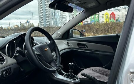 Chevrolet Cruze II, 2013 год, 745 000 рублей, 9 фотография