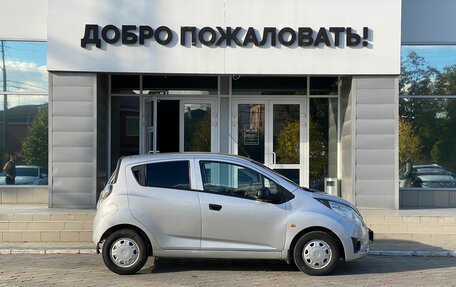 Chevrolet Spark III, 2012 год, 627 000 рублей, 4 фотография