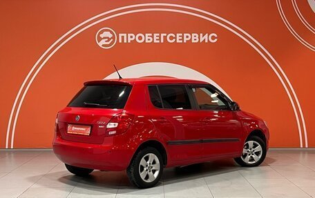 Skoda Fabia II, 2011 год, 885 000 рублей, 5 фотография