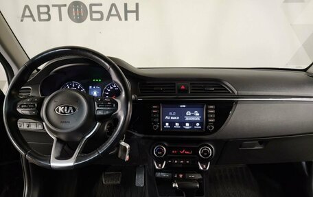 KIA Rio IV, 2018 год, 1 749 000 рублей, 9 фотография