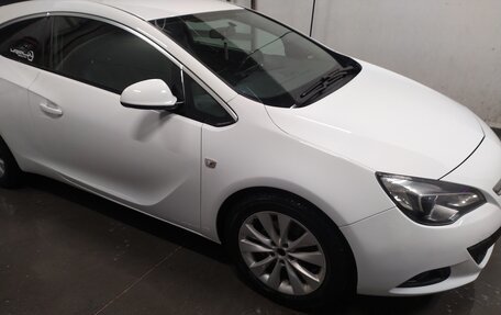 Opel Astra J, 2012 год, 970 000 рублей, 3 фотография