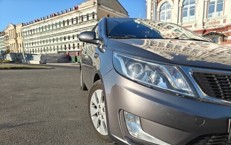 KIA Rio III рестайлинг, 2014 год, 990 000 рублей, 2 фотография