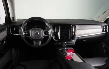 Volvo S90 II рестайлинг, 2021 год, 3 479 000 рублей, 6 фотография