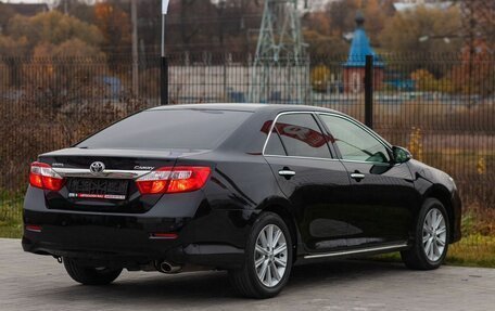 Toyota Camry, 2011 год, 1 995 000 рублей, 10 фотография