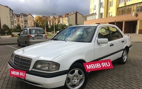 Mercedes-Benz C-Класс, 1995 год, 410 000 рублей, 14 фотография