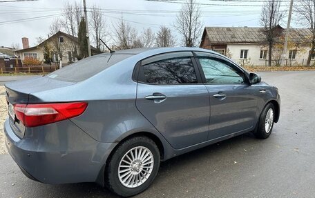 KIA Rio III рестайлинг, 2013 год, 950 000 рублей, 3 фотография