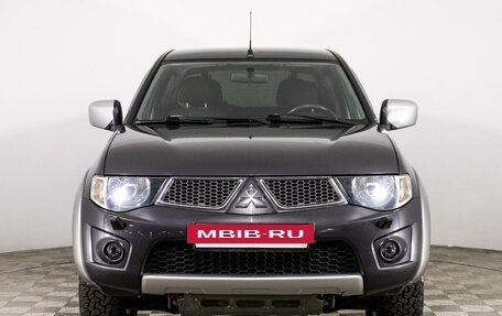 Mitsubishi L200 IV рестайлинг, 2013 год, 1 989 000 рублей, 2 фотография