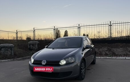 Volkswagen Golf VI, 2010 год, 830 000 рублей, 2 фотография