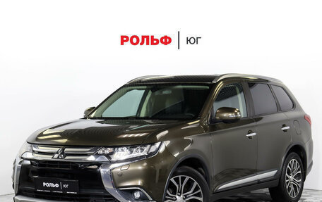 Mitsubishi Outlander III рестайлинг 3, 2018 год, 2 355 000 рублей, 1 фотография