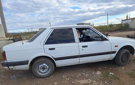 Mazda 626, 1987 год, 47 000 рублей, 5 фотография