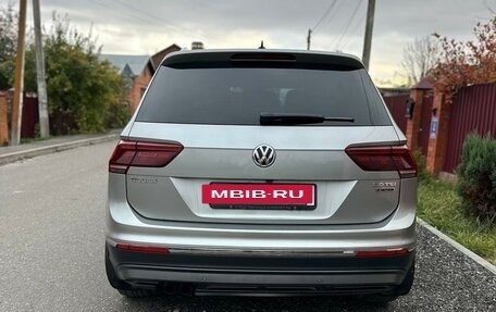 Volkswagen Tiguan II, 2017 год, 2 640 000 рублей, 4 фотография