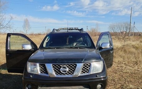 Nissan Navara (Frontier), 2008 год, 1 350 000 рублей, 1 фотография