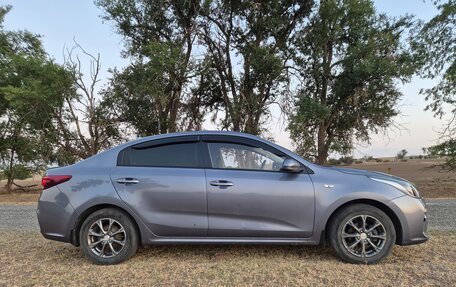 KIA Rio IV, 2017 год, 1 300 000 рублей, 7 фотография