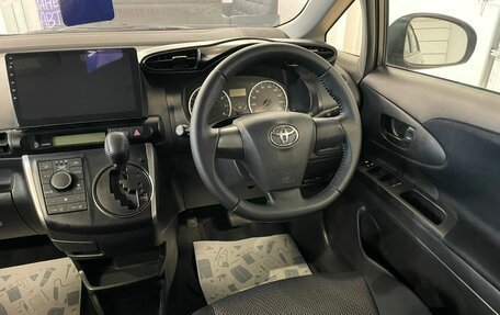 Toyota Wish II, 2012 год, 1 779 000 рублей, 15 фотография