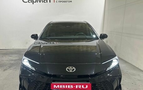 Toyota Camry, 2024 год, 3 850 000 рублей, 2 фотография