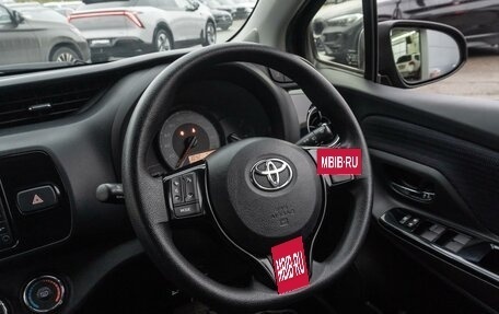 Toyota Vitz, 2018 год, 1 199 000 рублей, 18 фотография