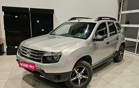 Renault Duster I рестайлинг, 2013 год, 1 210 000 рублей, 2 фотография