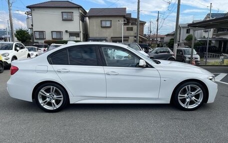 BMW 3 серия, 2017 год, 1 750 000 рублей, 4 фотография