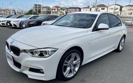 BMW 3 серия, 2017 год, 1 750 000 рублей, 9 фотография