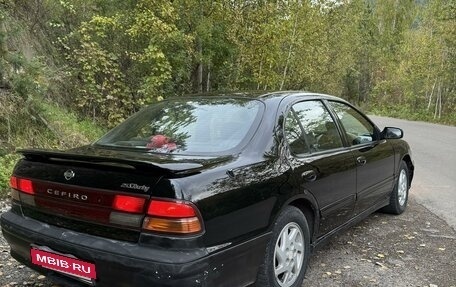 Nissan Cefiro II, 1996 год, 350 000 рублей, 5 фотография