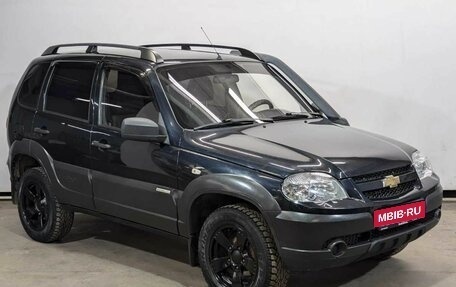 Chevrolet Niva I рестайлинг, 2013 год, 675 000 рублей, 3 фотография