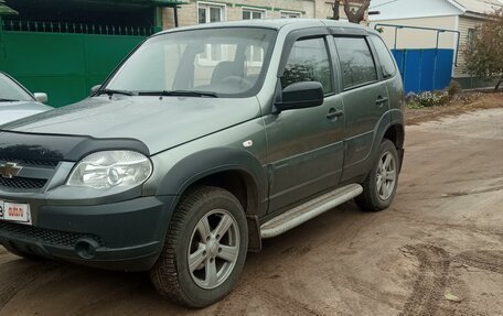 Chevrolet Niva I рестайлинг, 2012 год, 458 000 рублей, 2 фотография