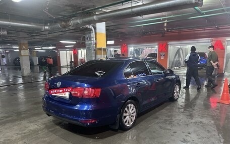 Volkswagen Jetta VI, 2011 год, 950 000 рублей, 5 фотография