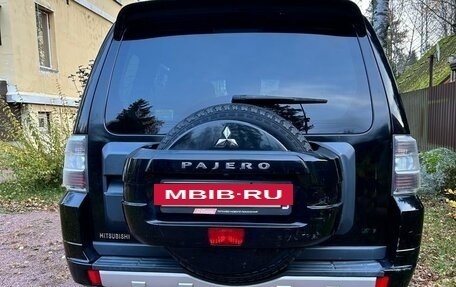 Mitsubishi Pajero IV, 2014 год, 2 299 000 рублей, 8 фотография