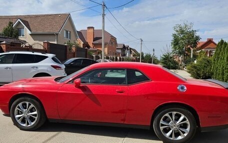 Dodge Challenger III рестайлинг 2, 2023 год, 7 000 000 рублей, 9 фотография