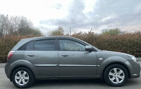 KIA Rio II, 2011 год, 800 000 рублей, 2 фотография