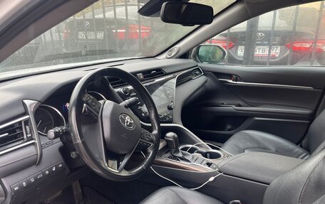 Toyota Camry, 2018 год, 2 950 000 рублей, 7 фотография