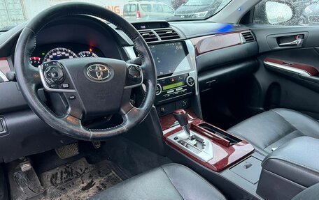 Toyota Camry, 2013 год, 1 640 000 рублей, 5 фотография